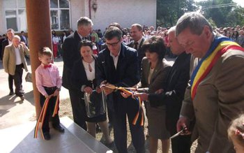 Andrei Dolineaschi și Doina Federovici …