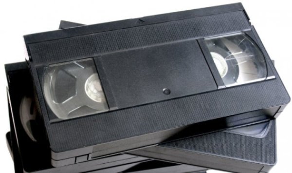 Ai prin casă acest film pe VHS? Valorează astăzi o avere