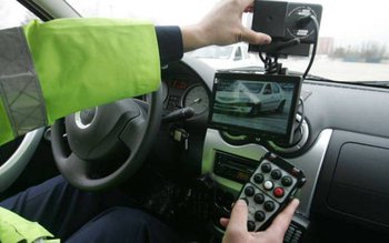 Adio radare! Practica polițiștilor „pândari” …