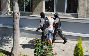 Botoșănean arestat pentru deținere de …