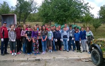 Tineri din din Blândești și …