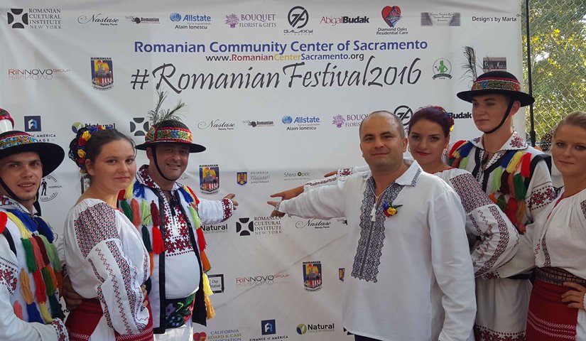 Ansamblul HORA Vlăsinești – stindard al folclorului românesc în California - FOTO