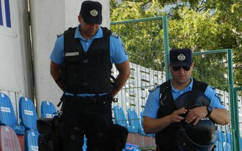 Meci de handbal la Sala …