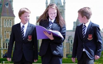 Mihaela Huncă: Liceenii români primesc …