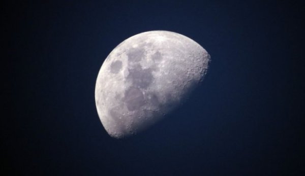 Fenomen astronomic extrem de rar. Ce se întâmplă cu Luna pe 14 noiembrie?