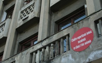 Primăria Botoşani cere expertizarea blocurilor …