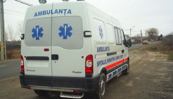 Botoșănean rănit într-un accident pe DN17 la Poiana Stampei