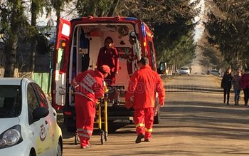 Minoră în vârstă de 7 …