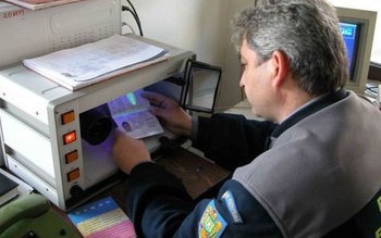 Permis de conducere ucrainean fals, …