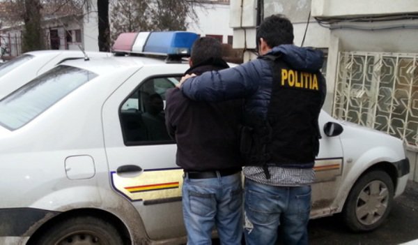 Botoșănean, urmărit internaţional, depistat de poliţiştii de investigaţii criminale