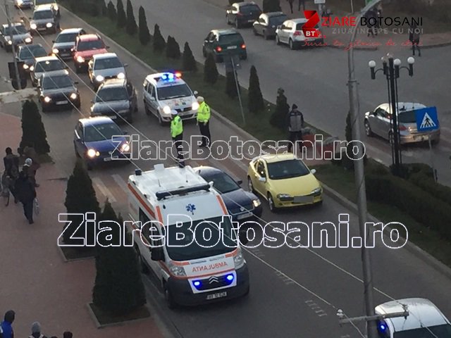 Accident pe trecerea de pietoni! A plecat la școală dar a ajuns la spital! - FOTO