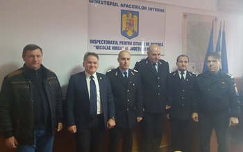 Pompieri botoşăneni avansaţi în grad, …