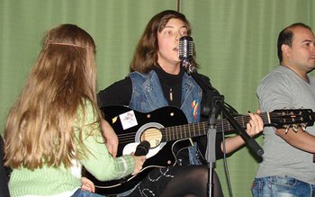 Lansare de carte pe gustul …