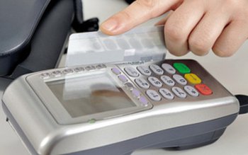 Toţi comercianţii trebuie să asigure …