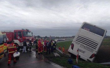 Autocar cu 46 de români …