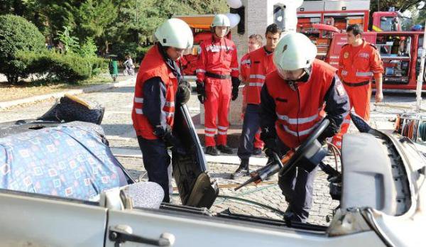 Știrea de speriat șoferi: cartea de salvare la bord