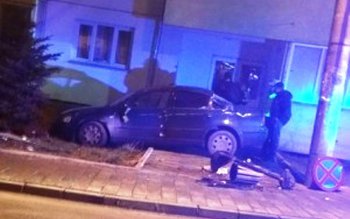 Un șofer teribilist a intrat …