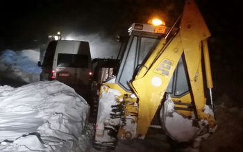 Pompierii botoșăneni s-au luptat cu …