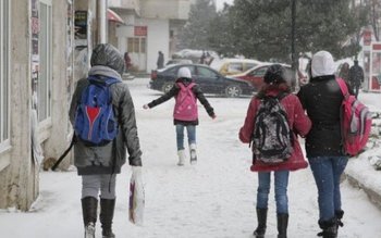 Când vor recupera elevii cursurile …