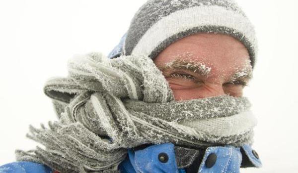 Vești îngrijorătoare de la METEO: de luni revin ninsorile. Un nou episod de VISCOL și vreme severă