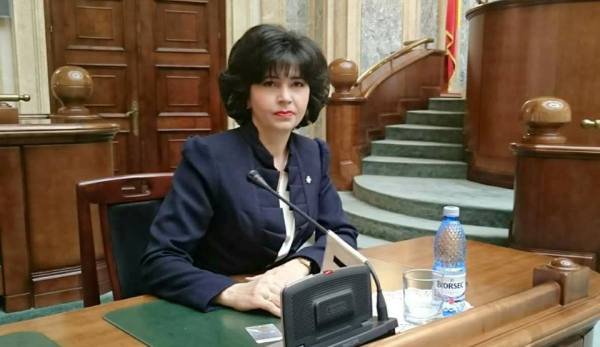 Senatorul Doina Federovici membru în comisia de verificare a SRI, după scandalul Coldea