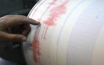 Cutremur după cutremur, joi dimineaţa, …