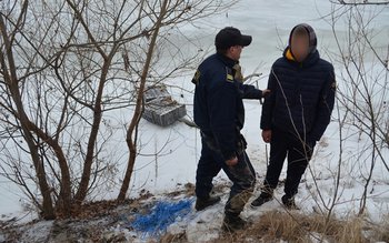 Țigări de contrabandă trecute peste …