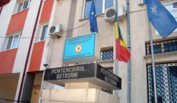 Tânăr condamnat la închisoare pentru furt calificat, depistat de polițiști și dus la penitenciarul Botoșani
