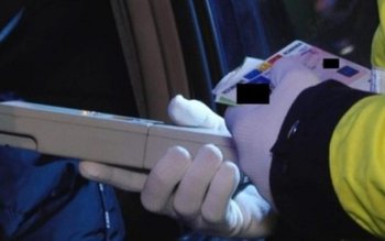 Inconştienţă în trafic. S-a urcat …