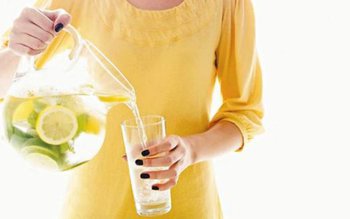 De ce slăbim de la …