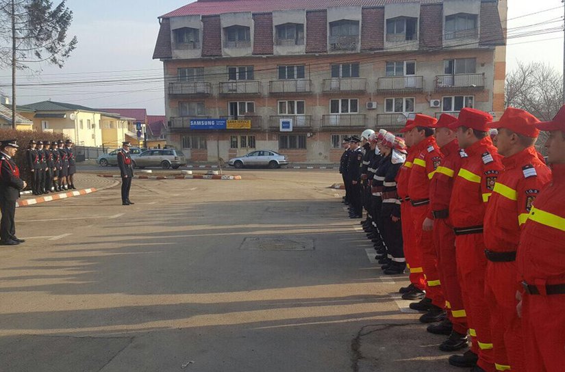 Depuneri de coroane la monumentele eroilor din Botoșani și Dorohoi – FOTO