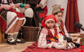 Şezătorile iernii la Albeşti - …