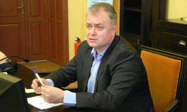 Primarul Cătălin Flutur vrea un împrumut de la BERD pentru realizarea unor inverstiţii în municipiul Botoşani
