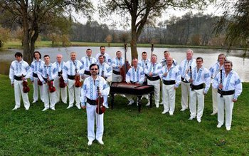 „Să cântăm împreună” cu Orchestra …