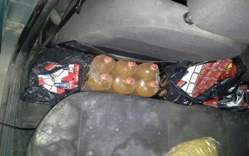 Autoturism „blindat” cu ţigări de …