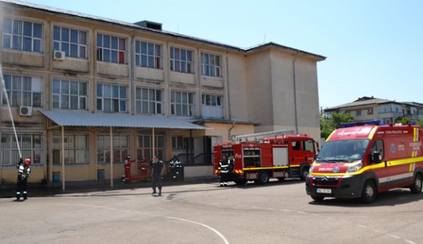 Autorizarea privind securitatea la incendiu a unităților de învățământ, prioritate pentru ISU Botoșani