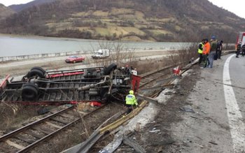 Soțul Alinei Gorghiu rănit intr-un …