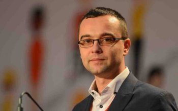 Ministrul dialogului social ajunge astăzi …