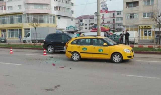 Accident pe Calea Națională. Patru mașini distruse de un șofer băut!