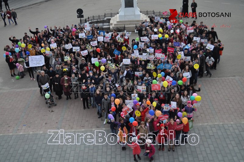 „Marșul pentru viață” - Activitate organizată cu succes la Dorohoi - FOTO 