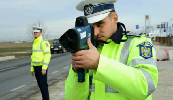 Atenție șoferi! Poliția a pus gând rău vitezomanilor: Cumpără 50 de radare laser!