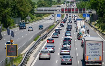 O nouă taxă îi îngenunchiază …