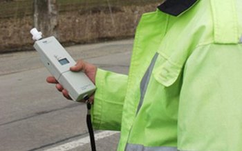 Dosar penal și arest la …