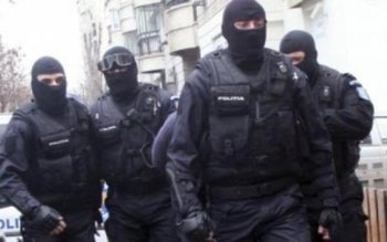 Percheziţii la domiciliile unor botoșăneni …