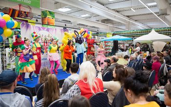 Azi 315.000 de copii din …