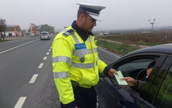 Tupeu de nedescris. S-a urcat …