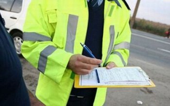 A pierdut controlul asupra direcţiei …