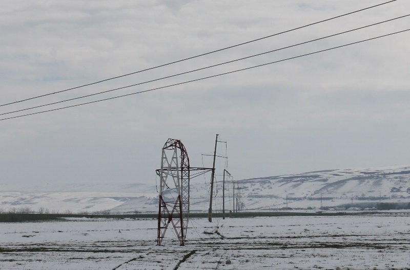 Alimentarea cu energie electrică se restabileşte în Moldova