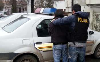 Botoșănean urmărit internaţional de autorităţile …