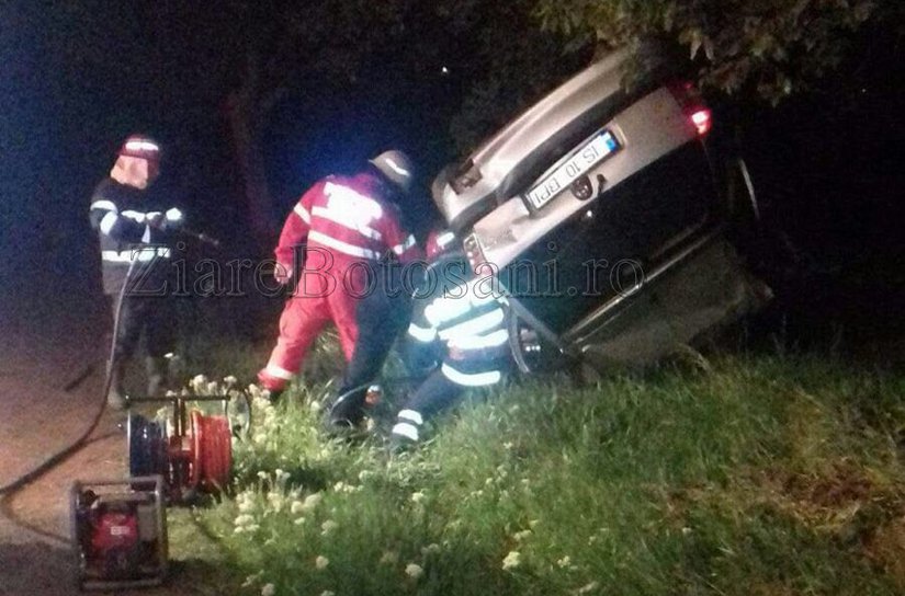 Cu viteză, spre moarte. Cine este tânărul mort în accidentul de la Ştefăneşti!